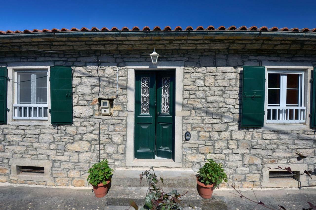 Mikroulis Residence Mastoratika 외부 사진
